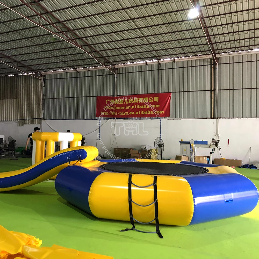 hot sale inflatable splash padded jumping bouncer platform sungear water trampoline