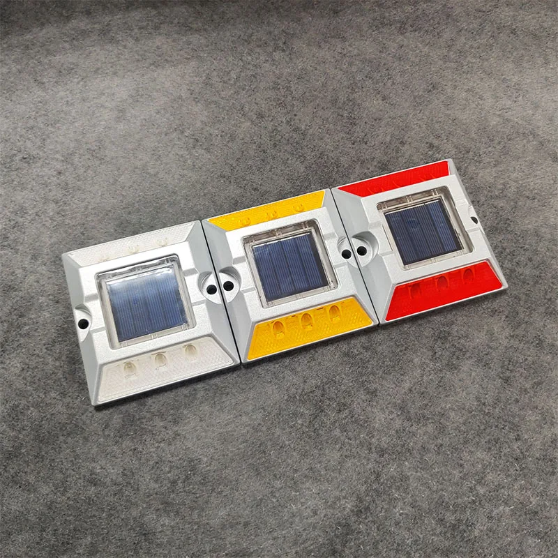 K-LITE reflective median marker