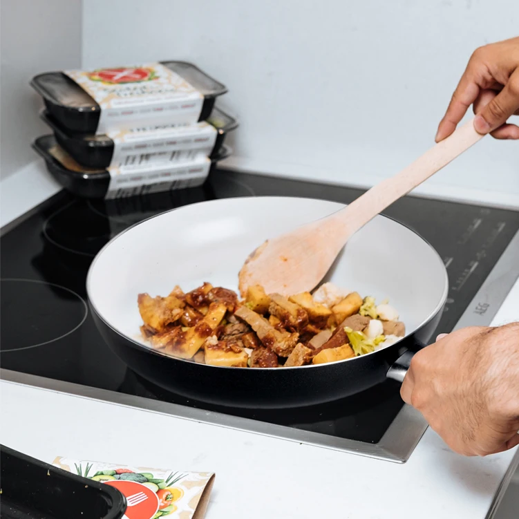 Pressed Aluminum Fry Pan 2 layers excilon White Ceramic Coating Heat Resistant Coating Hole Induction 24*5.0mm