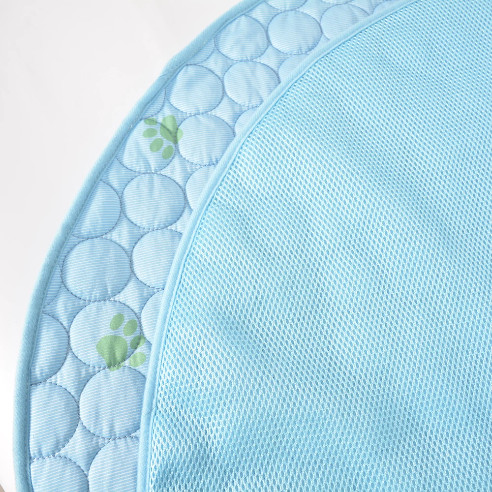 Indoor and Outdoor Dog Cool Mat Ice Silk Foldable and Washable Dog Bed Cooling Carpet for Animals