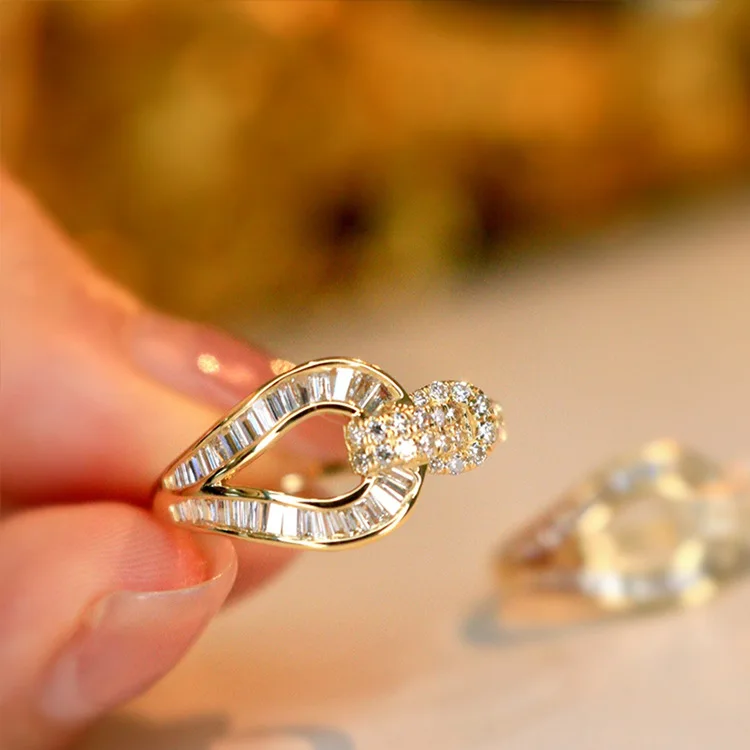 Personalized Micro Inlaid Water Drop Hollowing Out Open Ring 18K Gold Plating Horseshoe Buckle Rings For Women