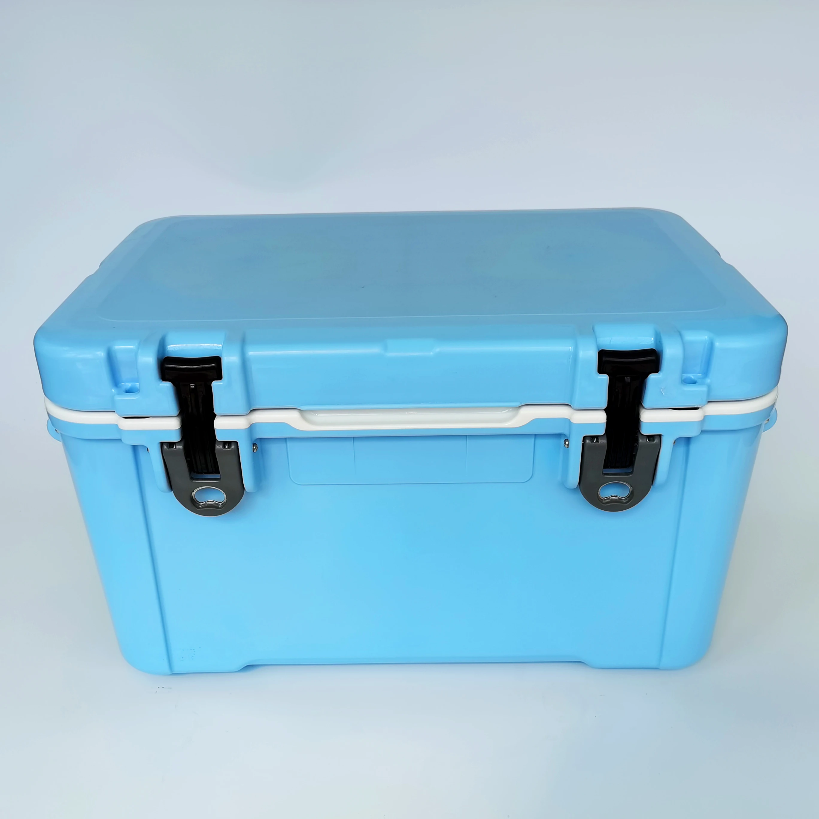 
2020 insulated 35QT portable medical fishing outdoor waterproof injection coolest large cooler box 