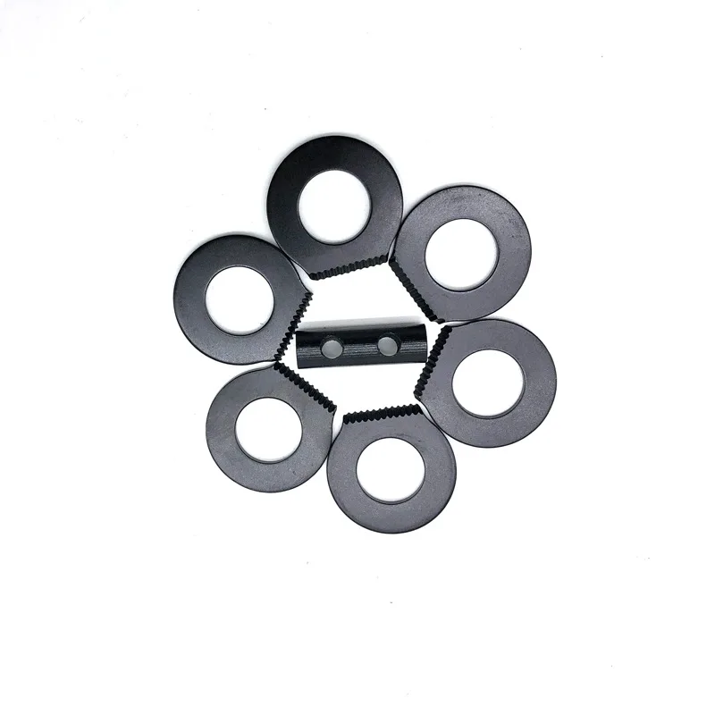 Wholesale black painted stainless steel fire starter eye scraper paracord survival bracelet accessory