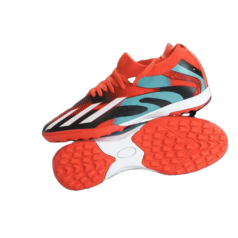 High top elastic, wear-resistant, anti slip rubber outsole sports shoes, football shoes