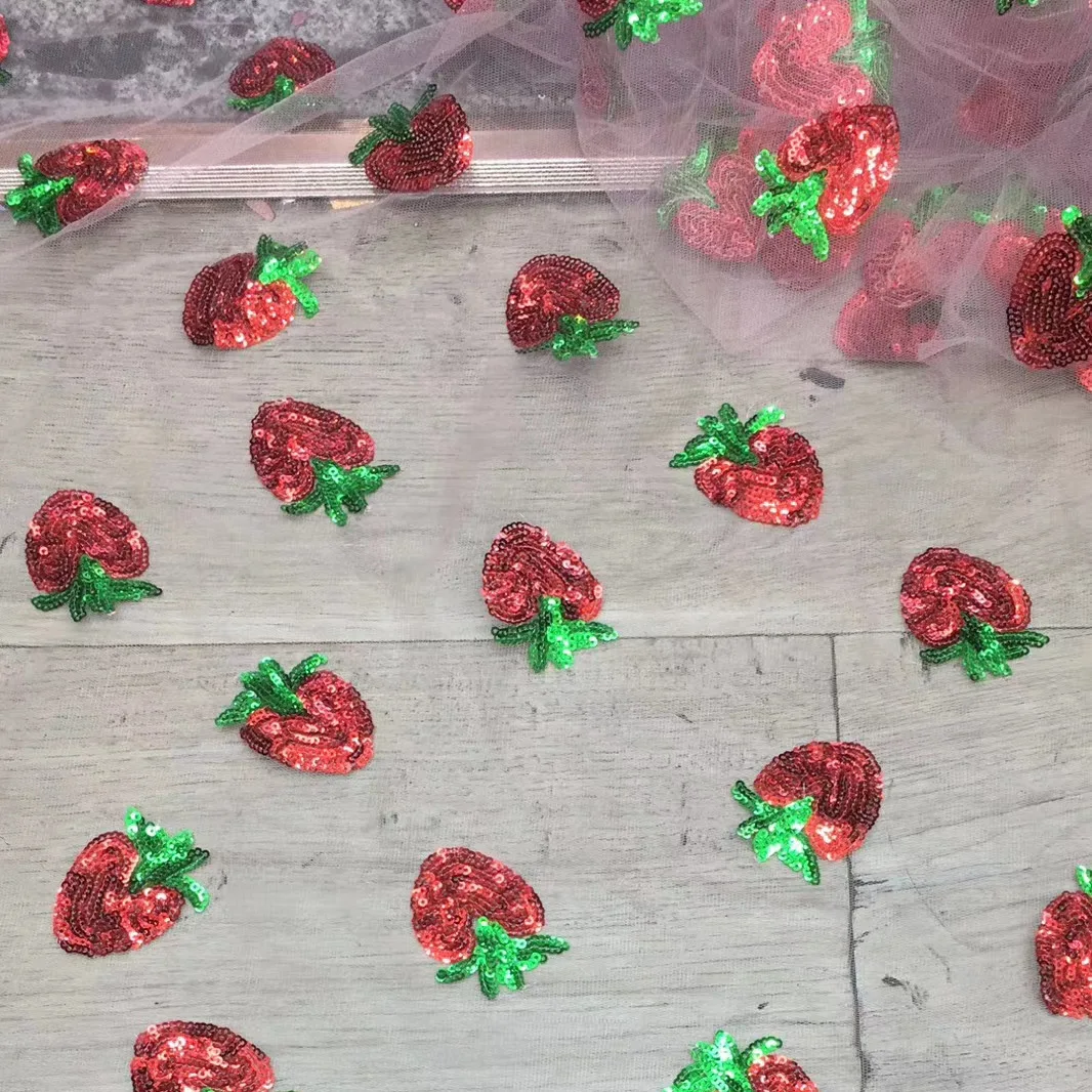 Новая мягкая Сладкая Клубничная кружевная ткань с блестками клубника вышитая причудливая кружевная Тюлевая ткань