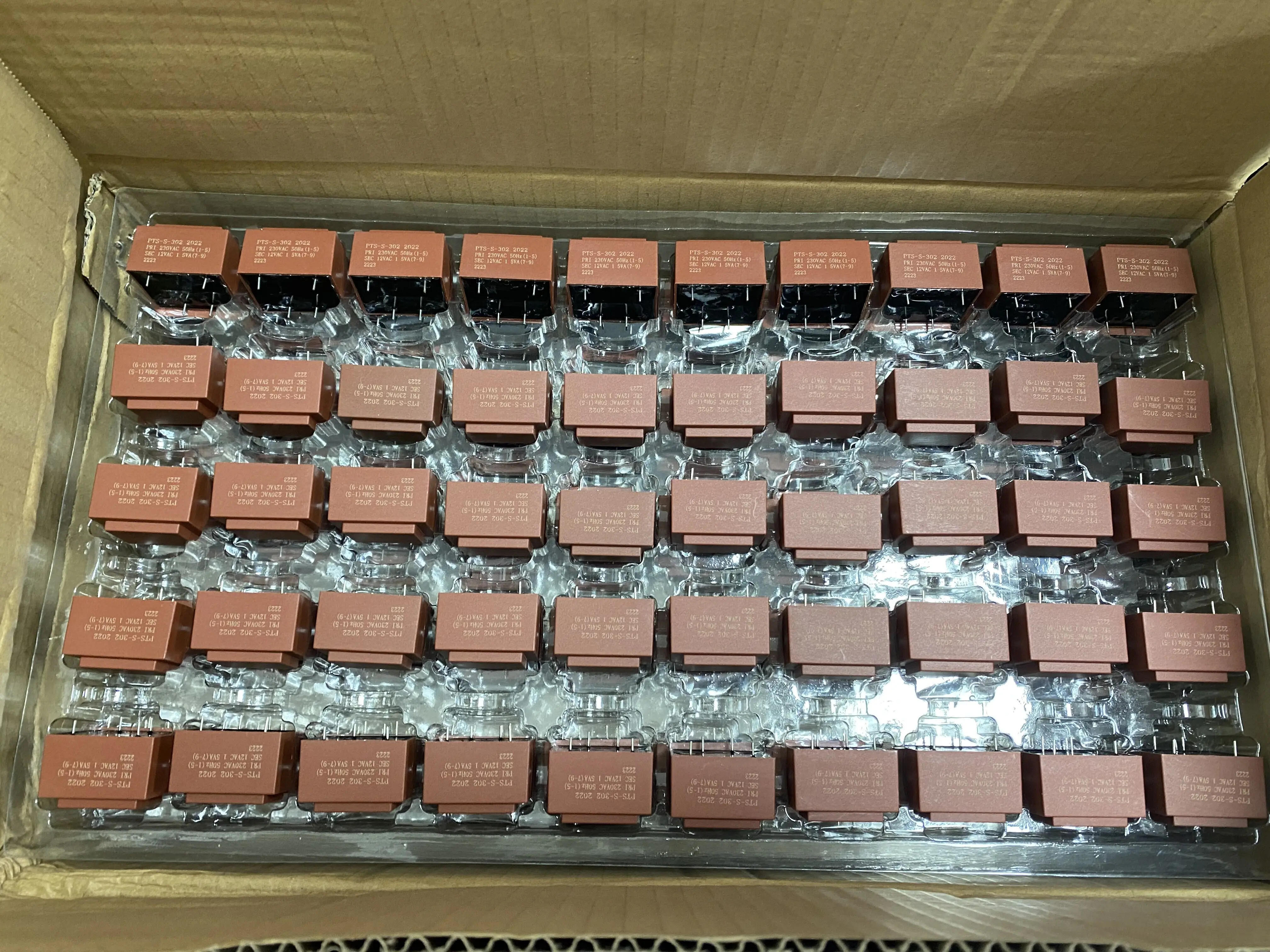 High Quality 12V 1.25VA  1.5VA AC Transformer Encapsulated Step Down Transformer With Red Blue Shell