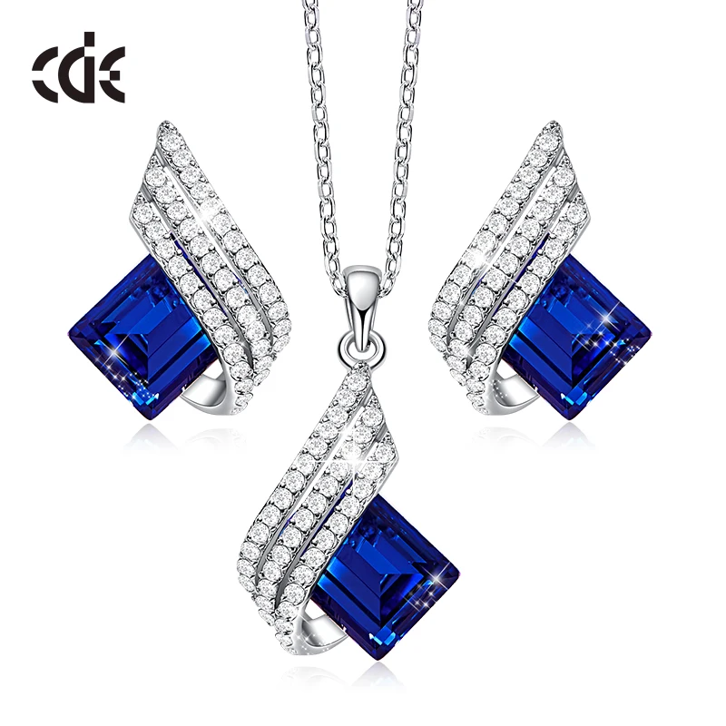 Fashion Wholesale Chinese Silver Jewelry 925 Jewelry Set Ladies