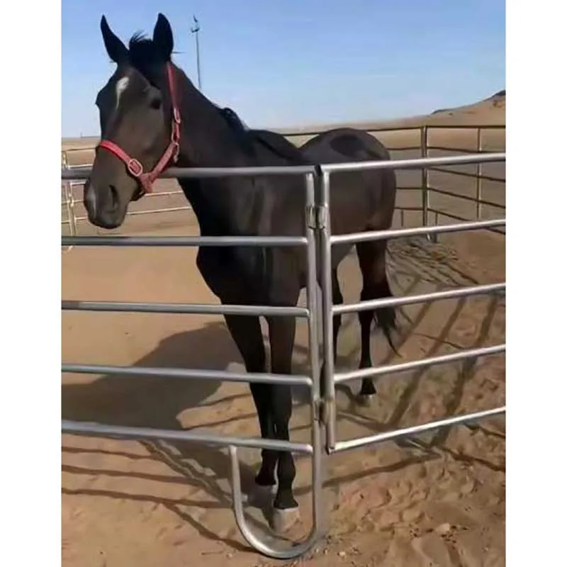 YC low cost metal livestock farm fence panel durable horse cattle livestock corral fence panels safe horse fence