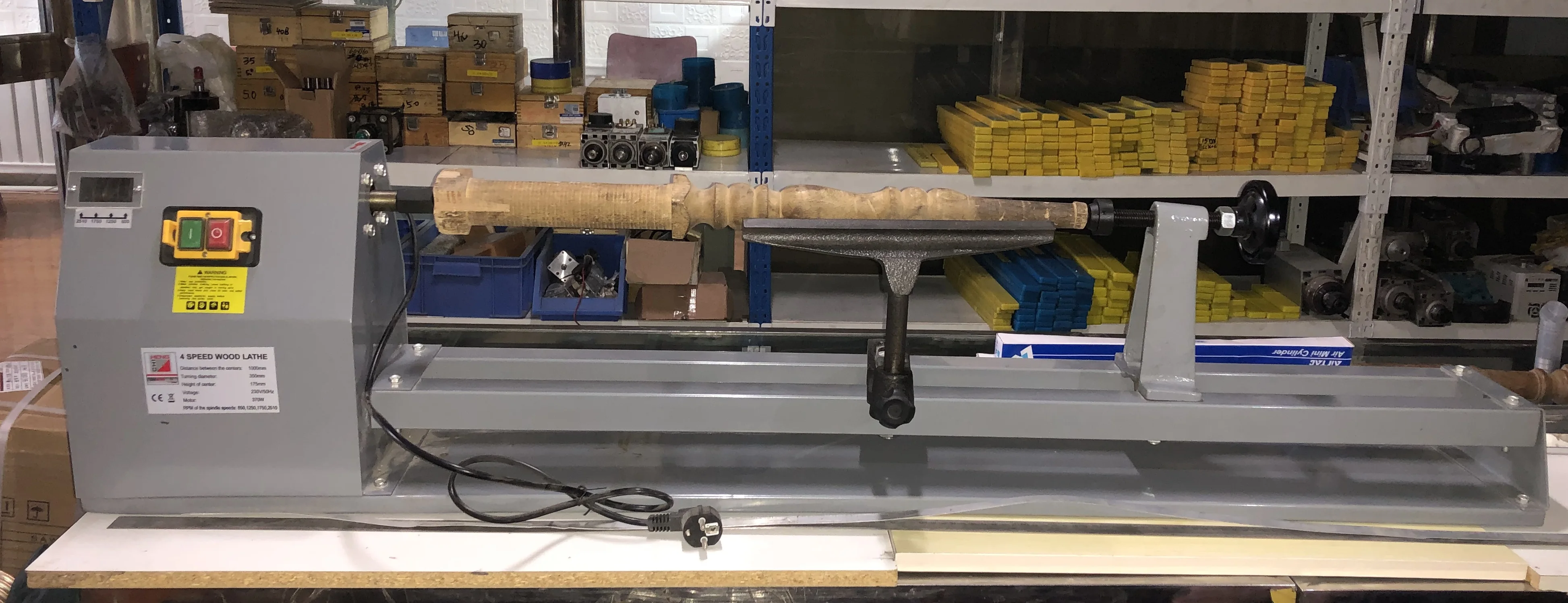 MC613B horizontal manual woodworking profiling lathe machine