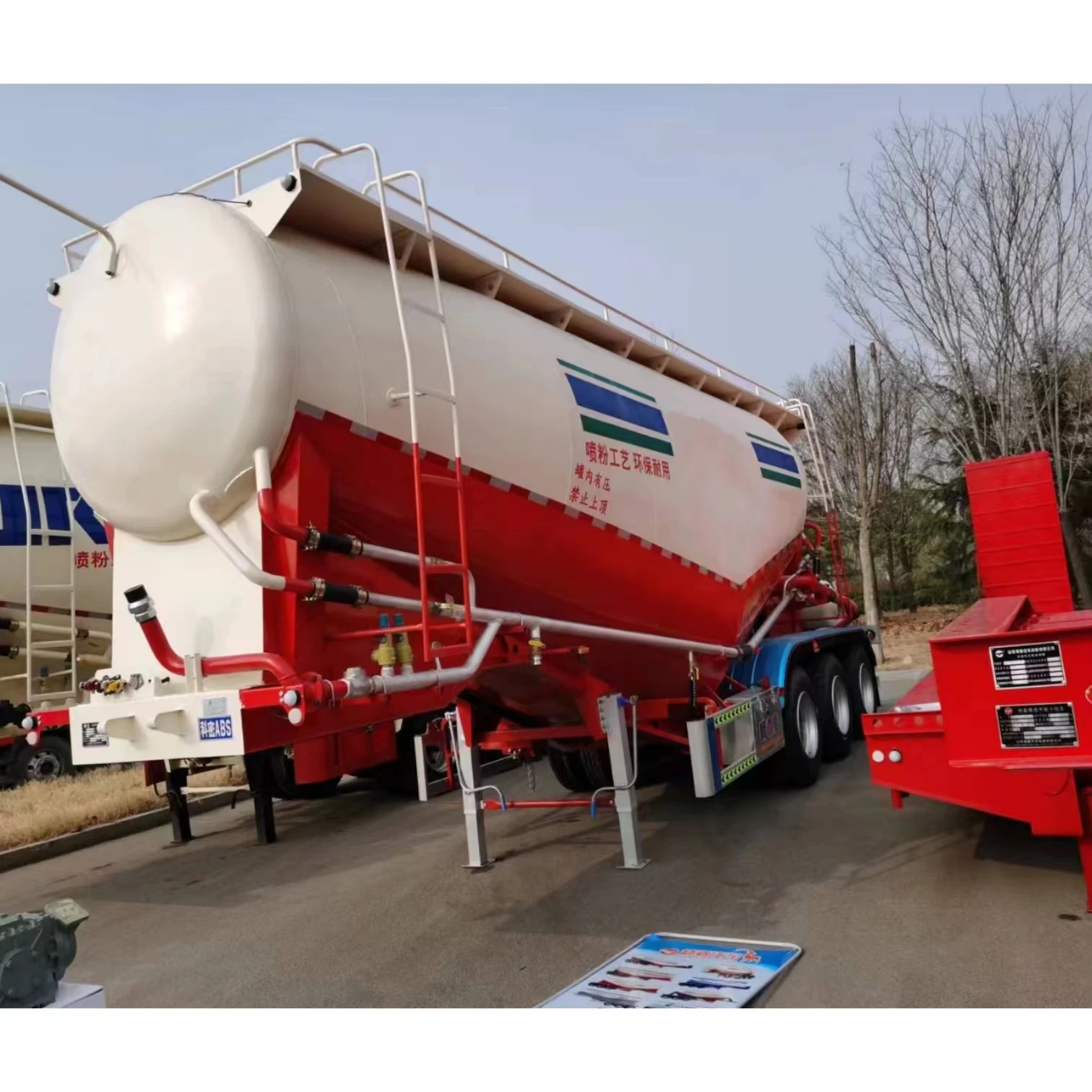 China high quality factory trailer bucket Oil Tanker Truck Petrol diesel capacity  liquid Fuel Tanker tank semi trailer for Sale