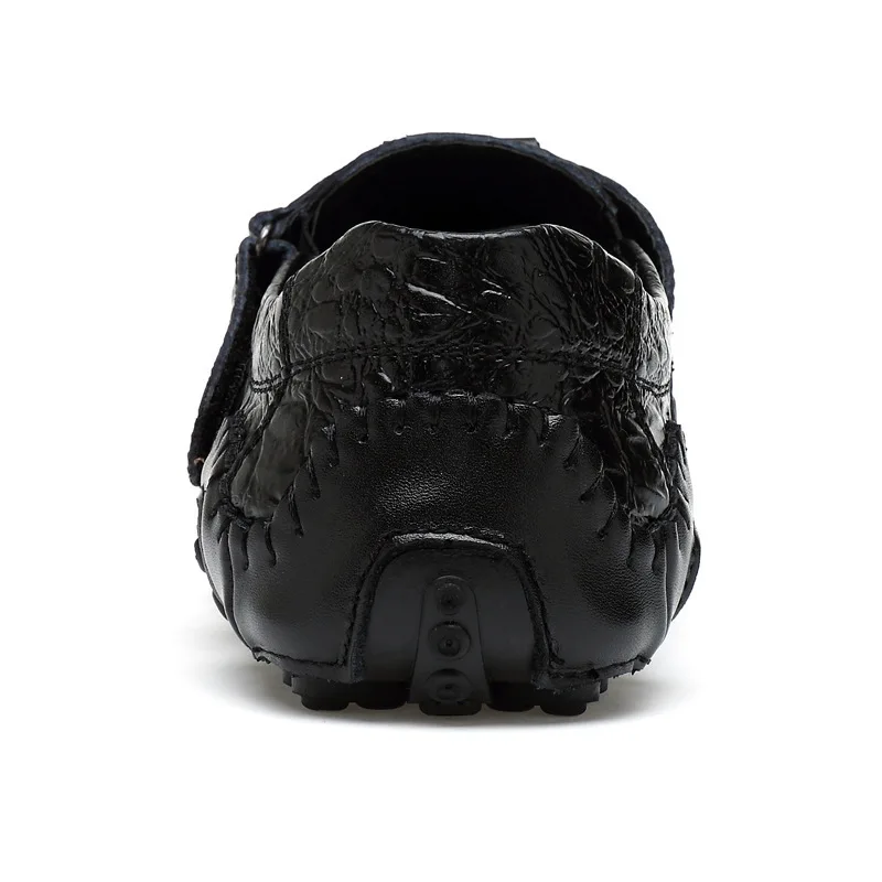 2024 new luxury flat loafers lazy slip on driving shoes casual leather moccasin shoes for men