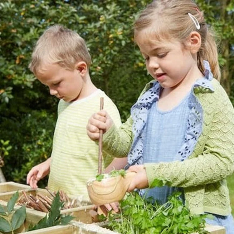 Outdoor Solid Wooden Children Role Play Centre 2 Tires Robust Market Fruit And Veggie Stall For Kids