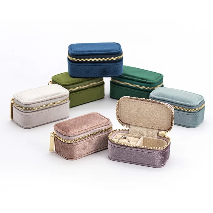 Custom Small Velvet Travel Jewelry Box in Vegan Leather Portable Luxury Jewelry Case for Bridesmaids