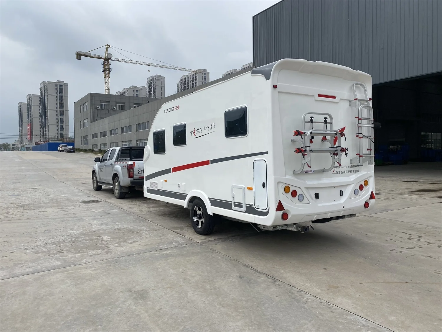 New on road rv travel tailer motorhome mini caravan for sale