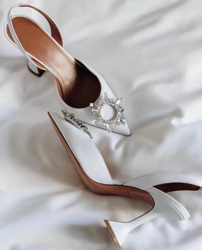 2022 New Pointed Rhinestone High Heel Sandals Satin Sexy Sun Flower Buckle High Heels Women High heels Party Wedding Shoes
