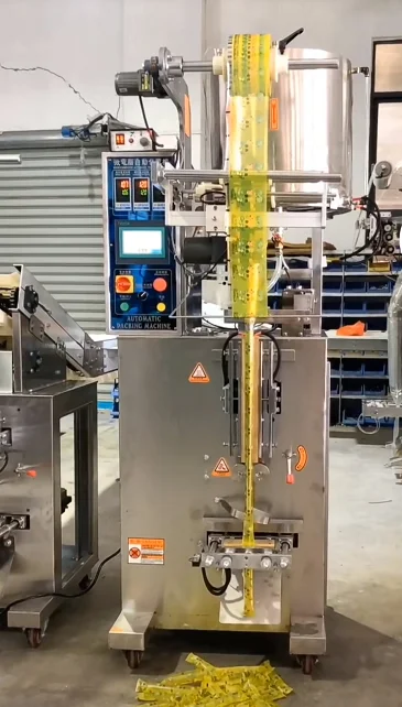 Wholesale automatic plastic liquid sachet filling beverage milk water sachet packaging machine