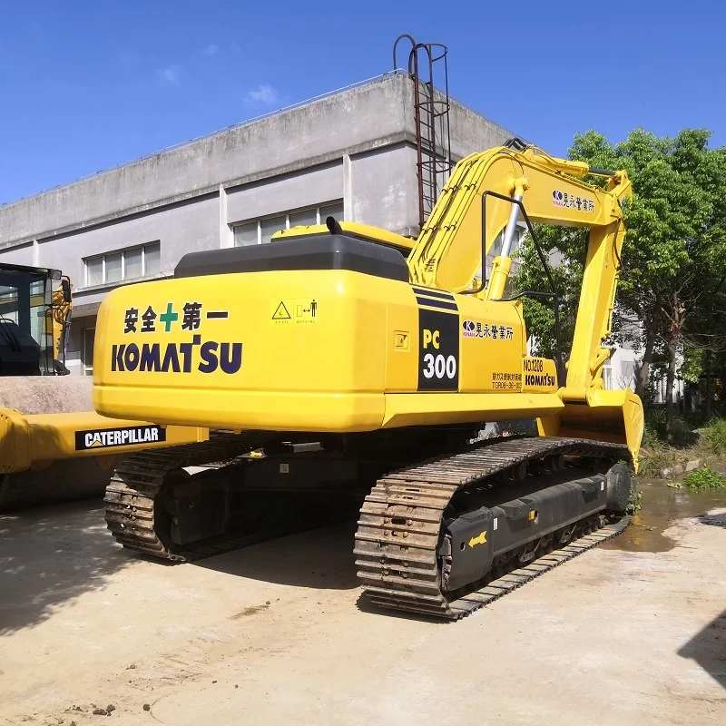 Terrific Japan Secondhand Komatsu PC300-7 Excavator Komatsu PC120-6 PC200-6 PC300-5 PC400 Komatsu PC300-7 Used Excavators