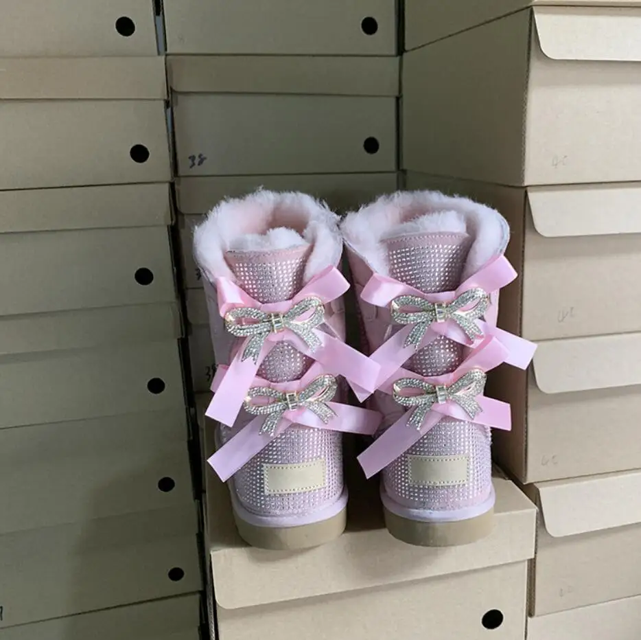 2022 New Water Diamond Sheepskin Fur Integrated Snow Boots