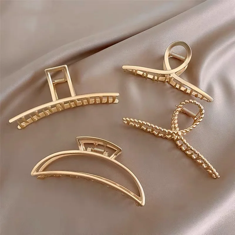 elegant metal golden Claw Hair Clip for girls and women for christmas