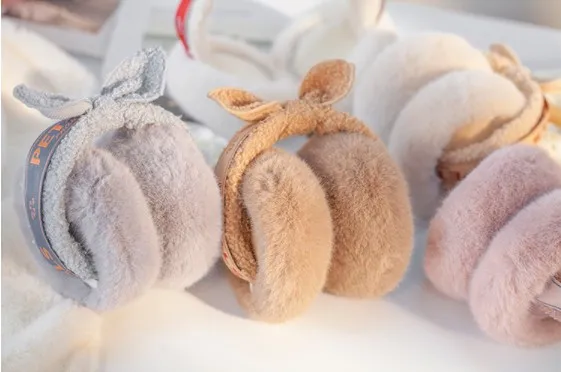 wholesale New Design Plush furry fuzzy pink Thicken warmer rabbit ear bow animal shape cartoon Earmuff