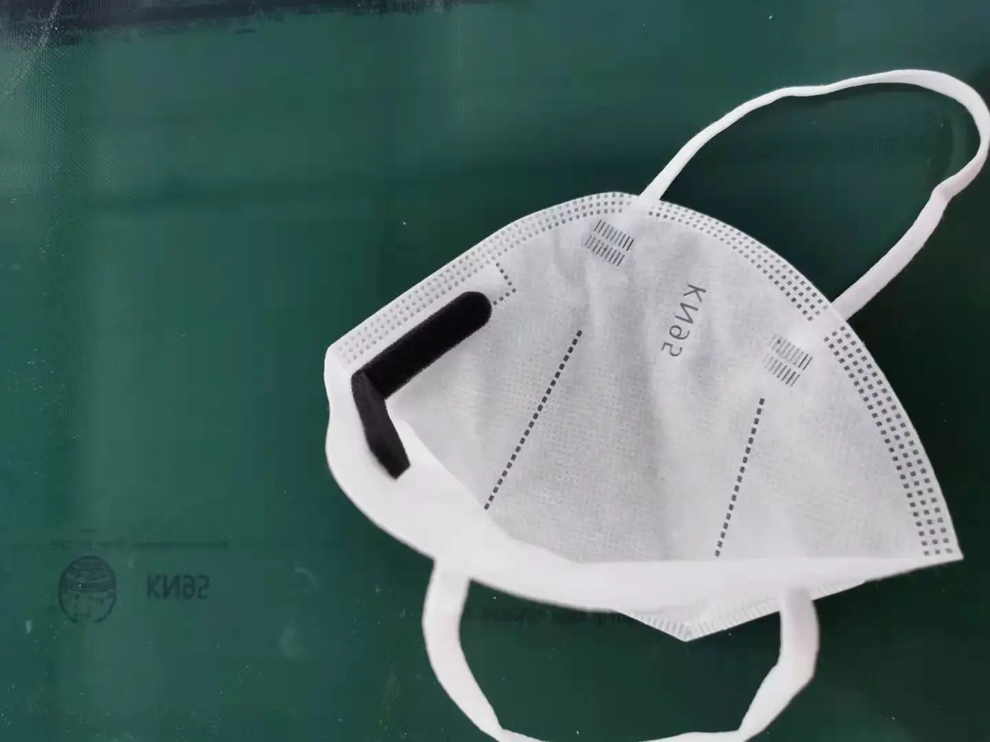 n95 mask machine making  respirator mask making machine face mask making machine