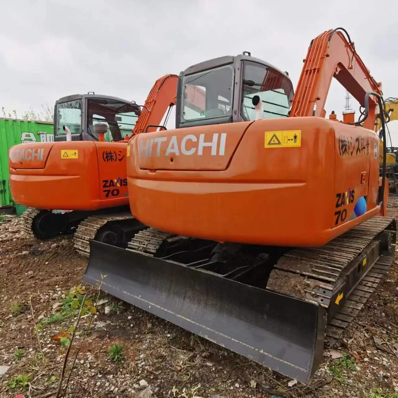 Japan made original Hitachi ZX70 tracked digger,7 ton mini shovel Zaxis 70 crawler excavator in Shanghai