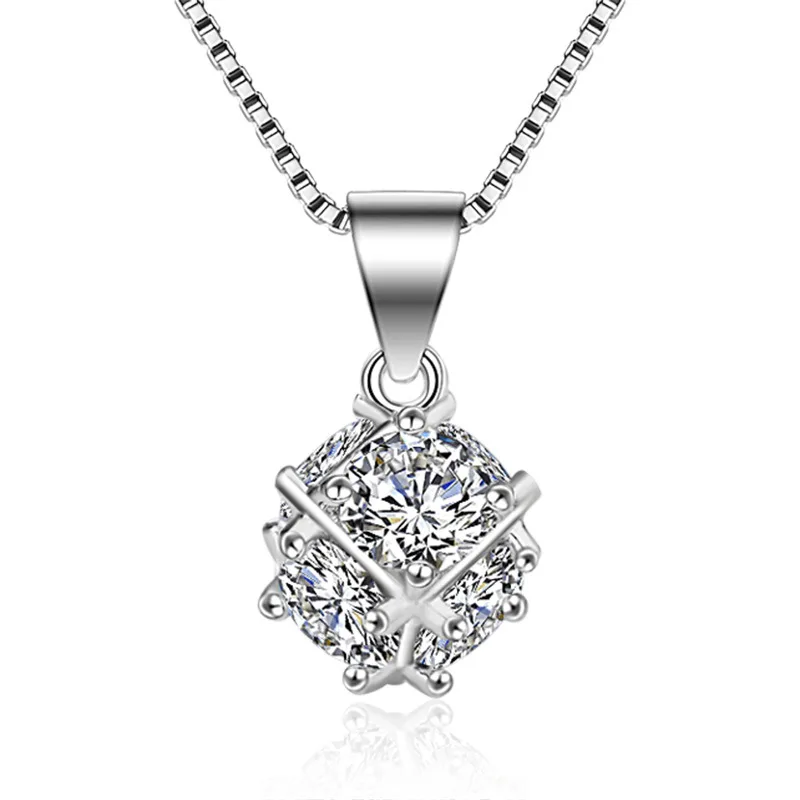 Christmas Classic Design Zircon Anniversary Pendants Platinum Plated Pendant Necklace