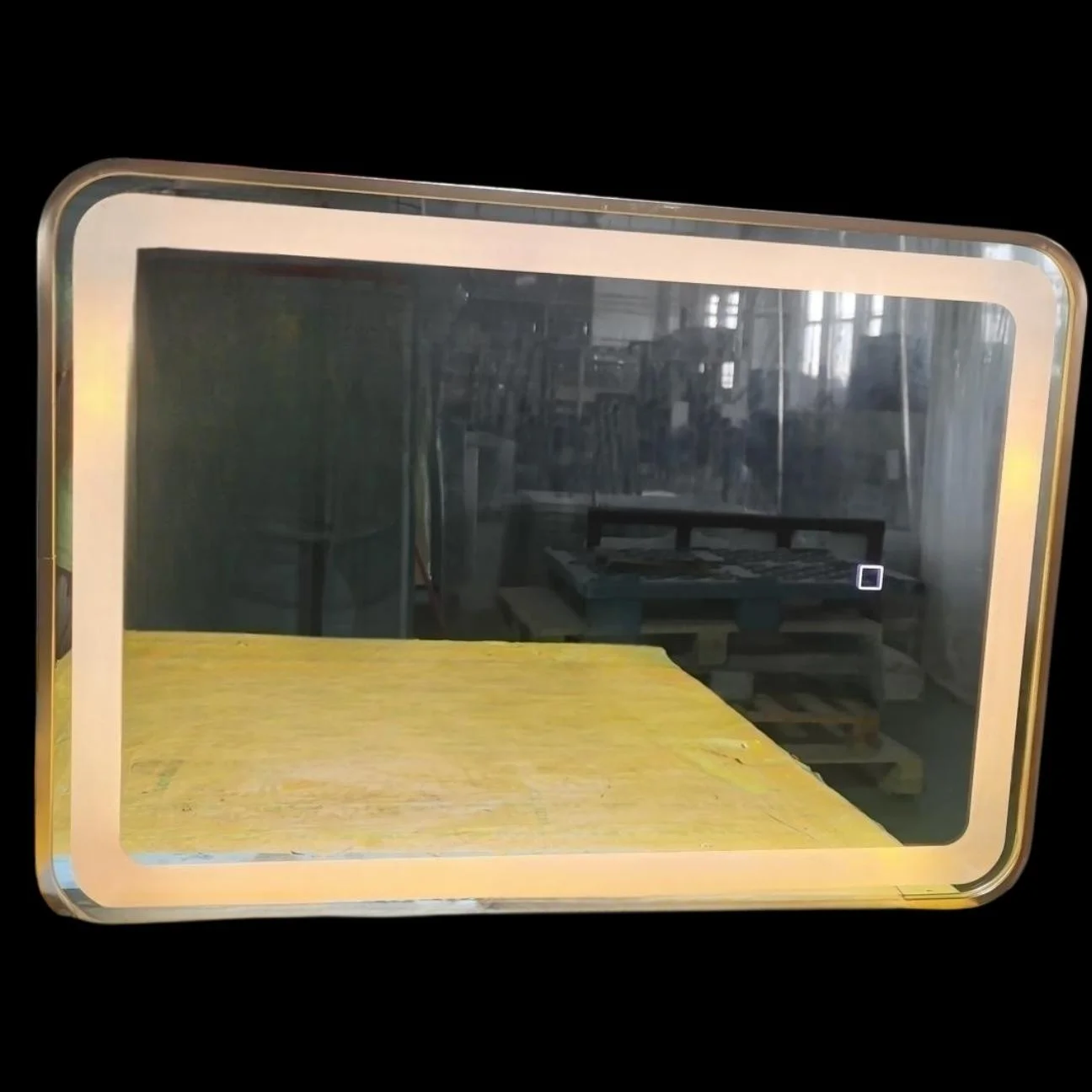 Зеркало для ванной со светодиодным освещением