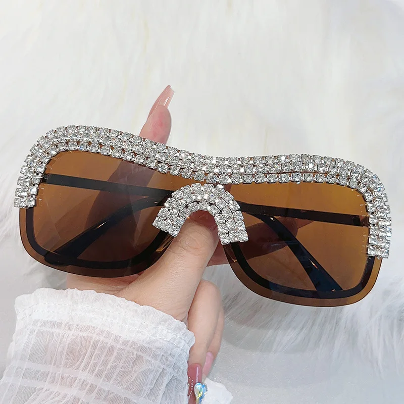 2024 New arrival women trendy diamond bling crystal sunglasses oversized y2k punk one piece vintage sunglasses