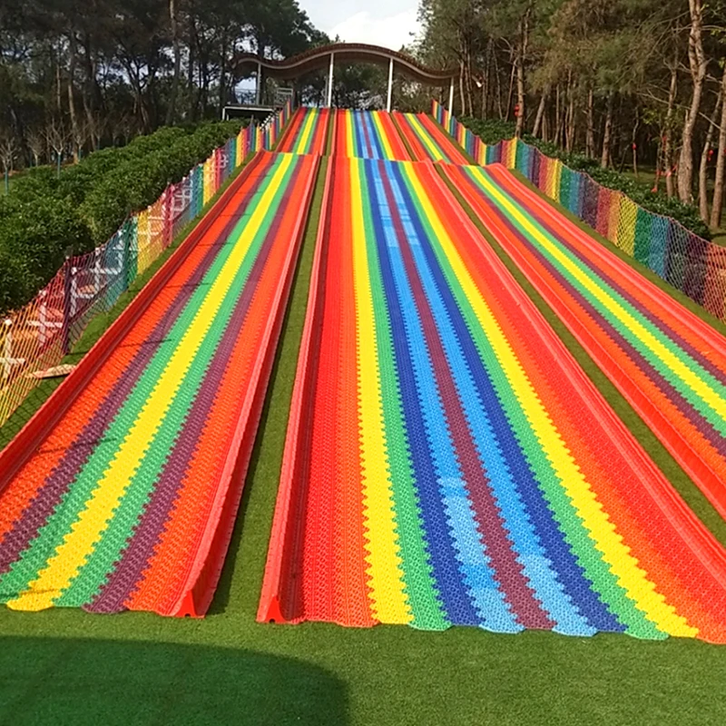 Customized Outdoor Slide for Kids and Adults Rainbow Slip Colorful PE Rainbow Slide for Amusement Parks Scenic Spots Farm Resort