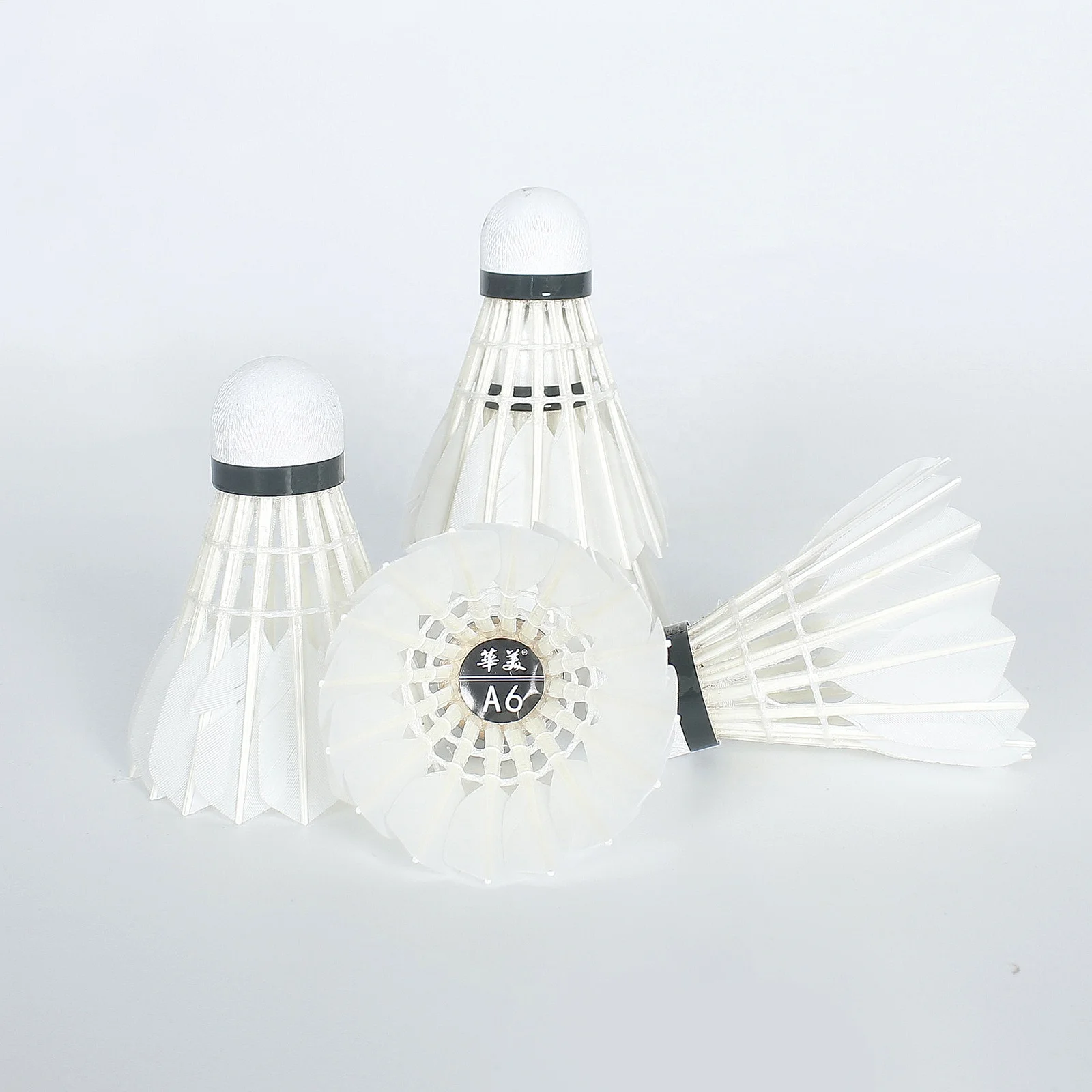 Factory Wholesale Cheapest Price With 12pcs/tube  High level Tournament Training Goose Feather Badminton