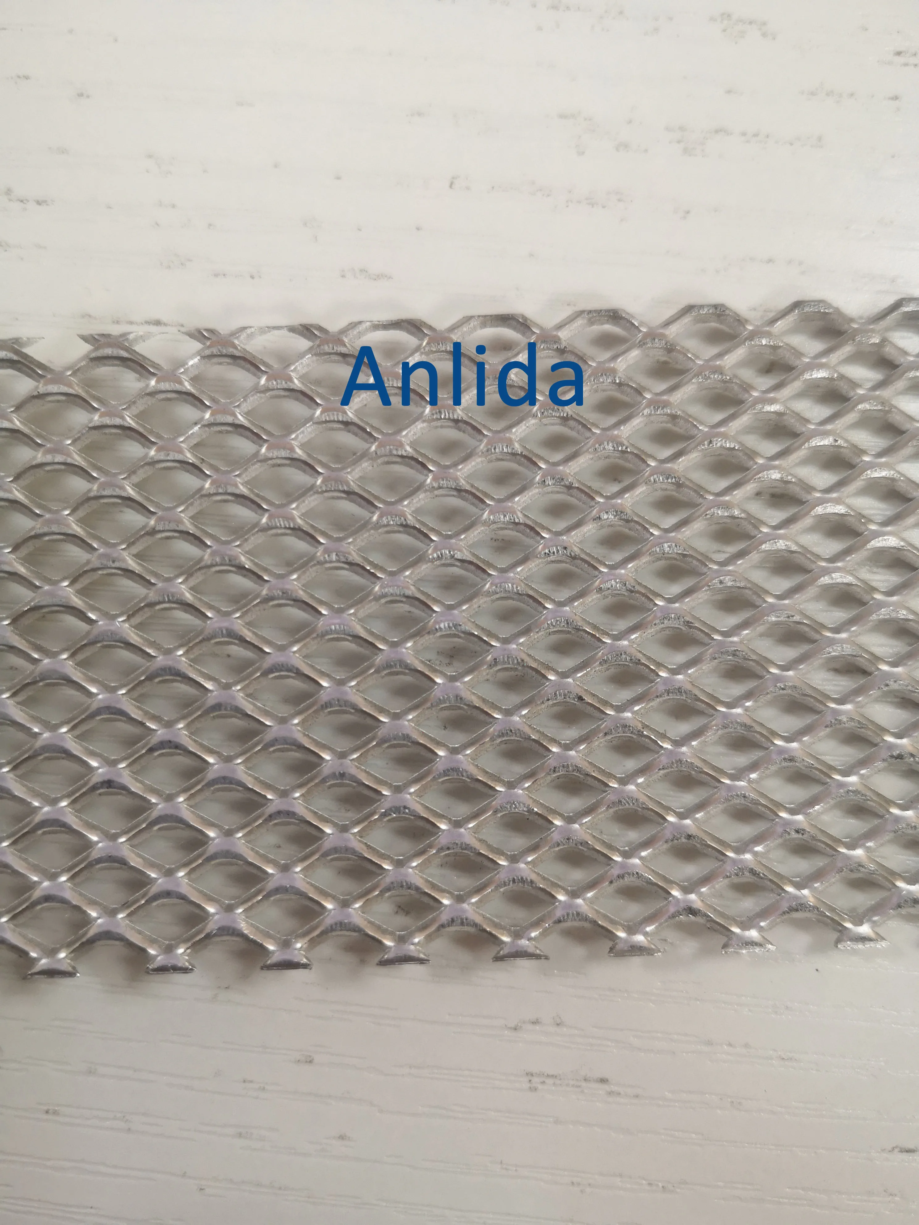 steel aluminuim net expanded metal mesh 1 panels for wall car