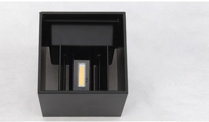 Indoor 6W LED Wall Lamp Up and Down Aluminum Decorate Wall Sconce bedroom LED Wall Light Waterproof Lighting