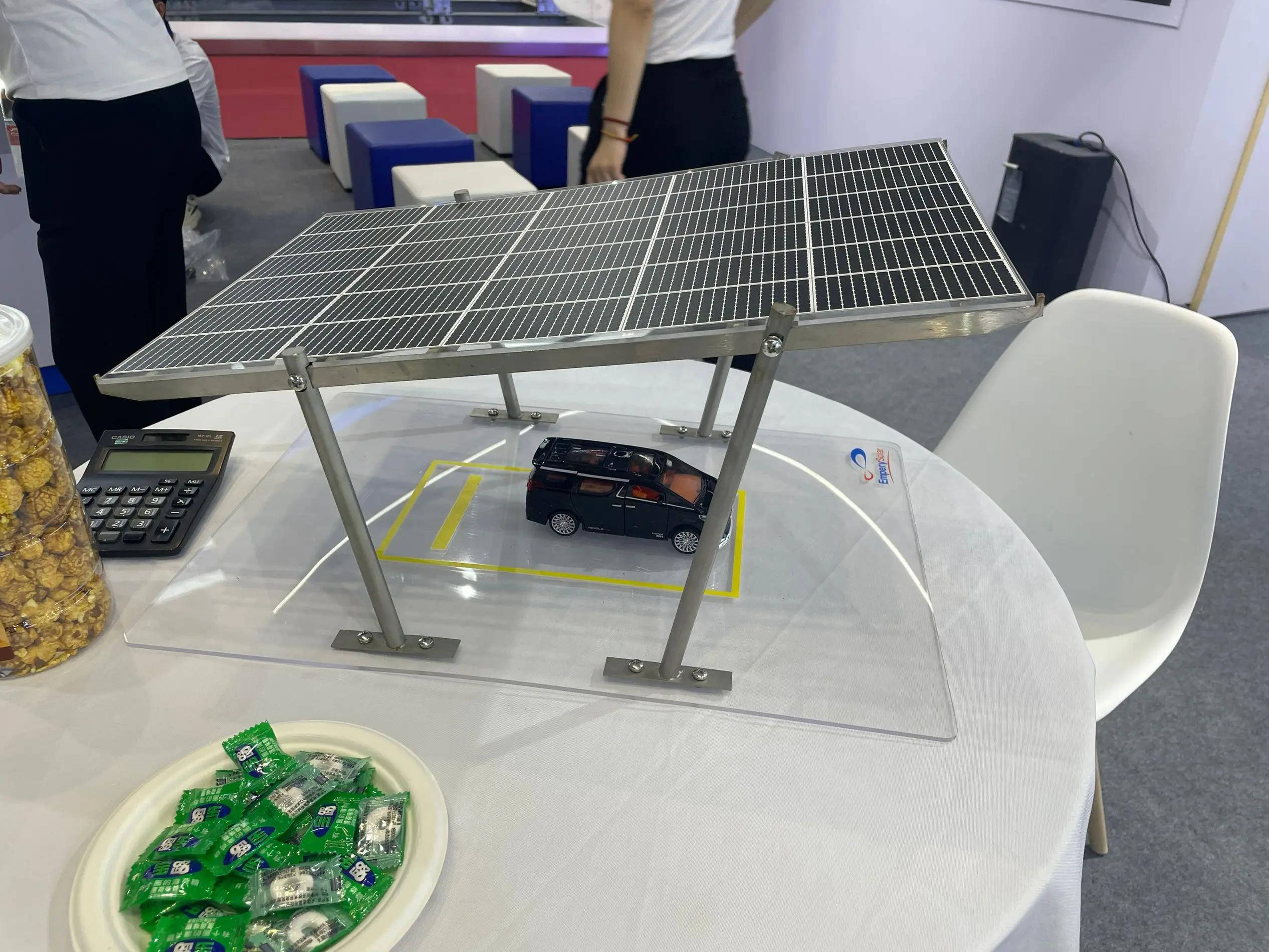 New Design Carbon Steel Solar Panel Mounting System parking car Waterproof Photovoltaic Steel Single Column Carport Solar Mount