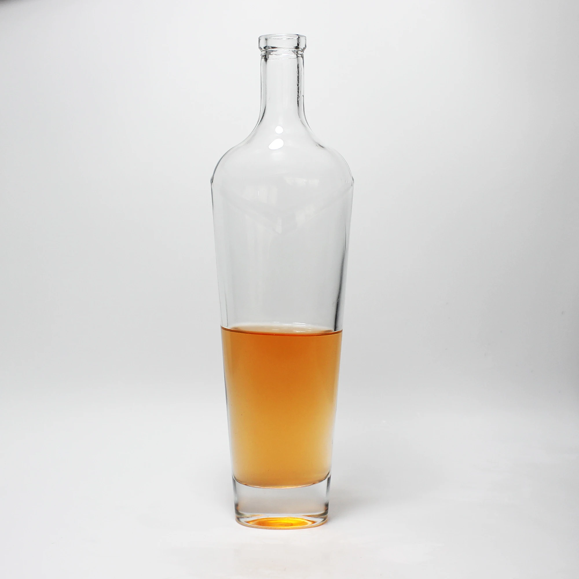 Custom Design Clear Empty Gin Whiskey Liquor Brandy Vodka Wine 700ml Glass Bottle