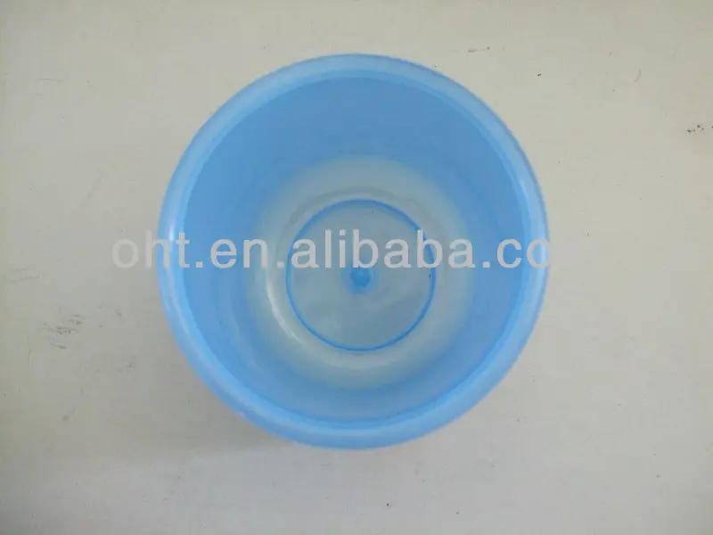 
101B hot sale plastic toilet cleaning brush set in 99 cents market 