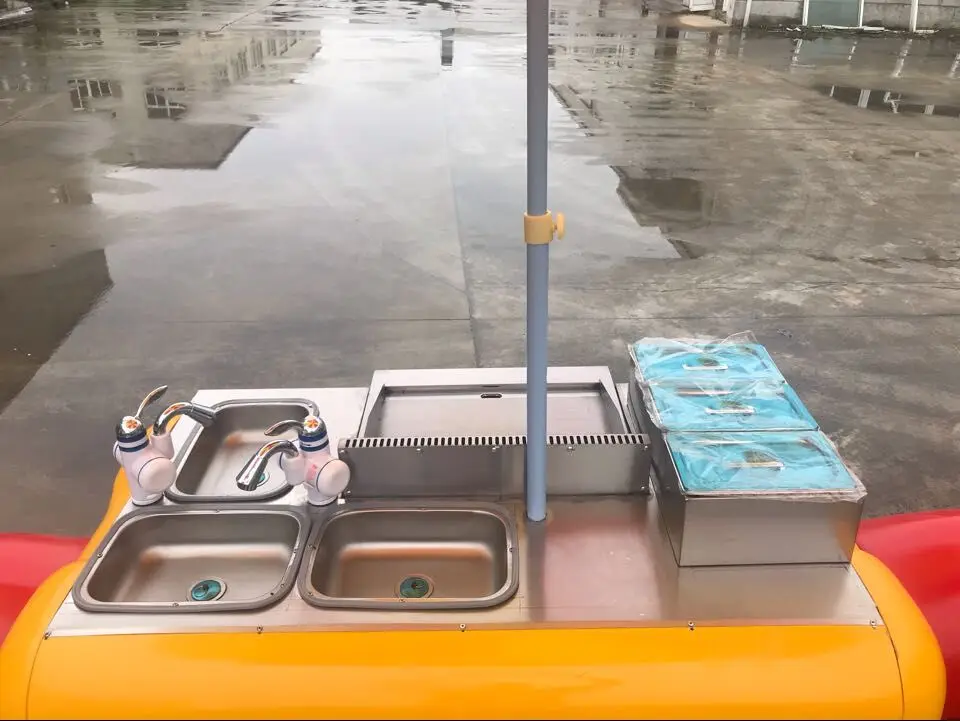 Commercial Hot Dog Cart Tricycle Small Size Hot Dog Shape Design Food Cart Snack Food Mobile Service Equipped Trolley