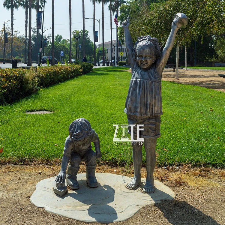 Бронзовая статуя в натуральную величину для детей скульптура мальчика и гуся