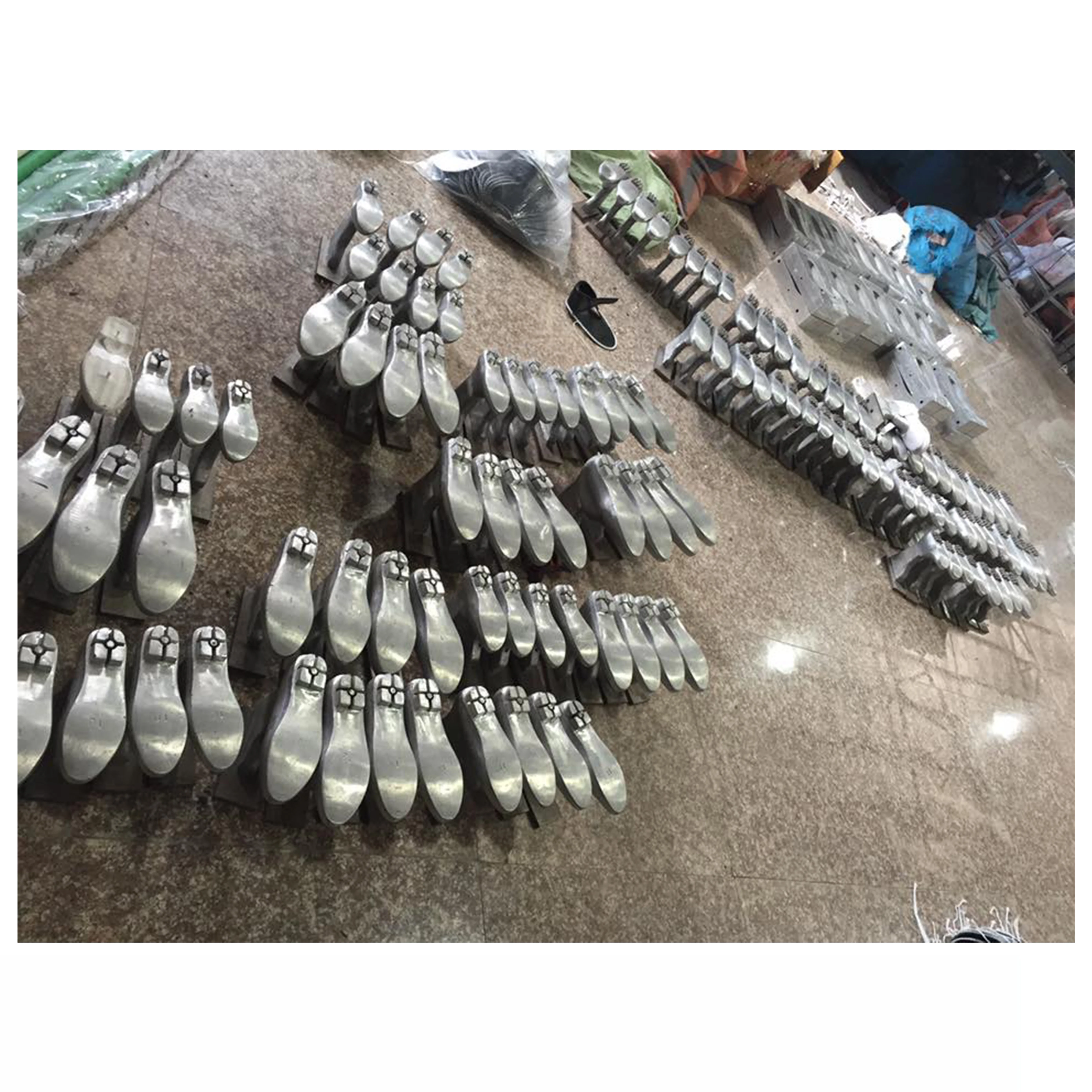 High Quality Polyurethane PU Foam Shoes Soles Mold Mould