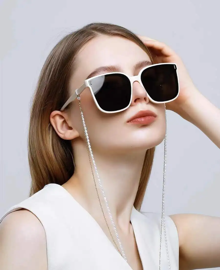 Factory Wholesale Fashion Luxury Design Female Copper Chain Retro Necklace Glasses Sunglasses Decorative Chain