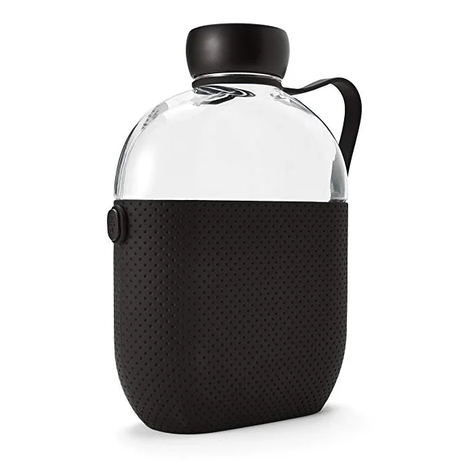 Bar Decor Most Popular Products Hip Flask Shaped Water Bottle, New Ideas 2020 Gift Hip Flask With Silicone Sleeve