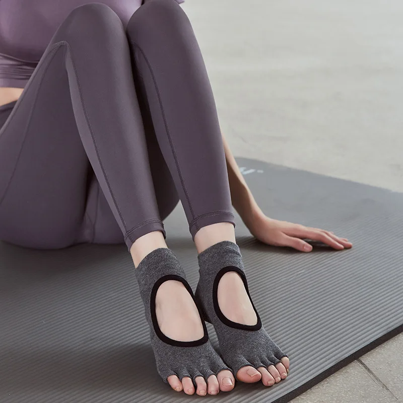 Professional yoga socks women summer non-slip dew point back breathable air  cotton five-finger socks