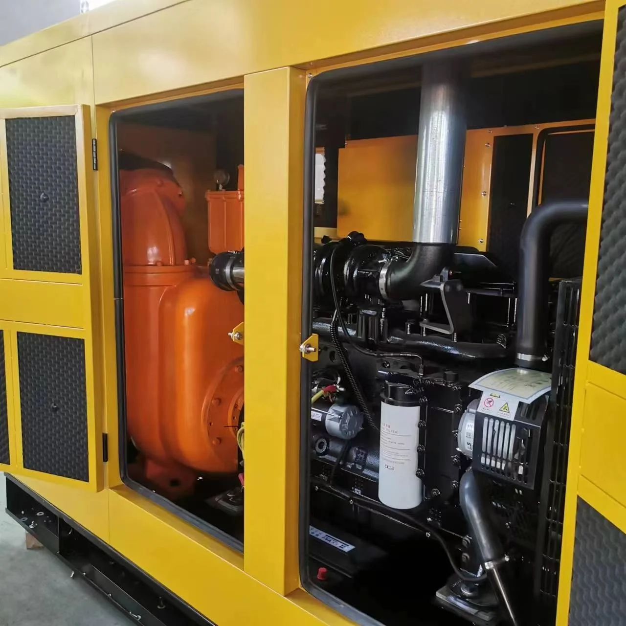 Sound-proof 300mm Strong Self Priming Diesel Water Pump With Suction lift 8m