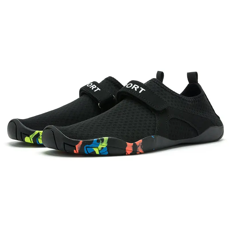 Professional Durable Water Shoes New Arrival Unisex round Toe Beach Shoes Light Weight Breathable Anti-Slippery Summer Spring