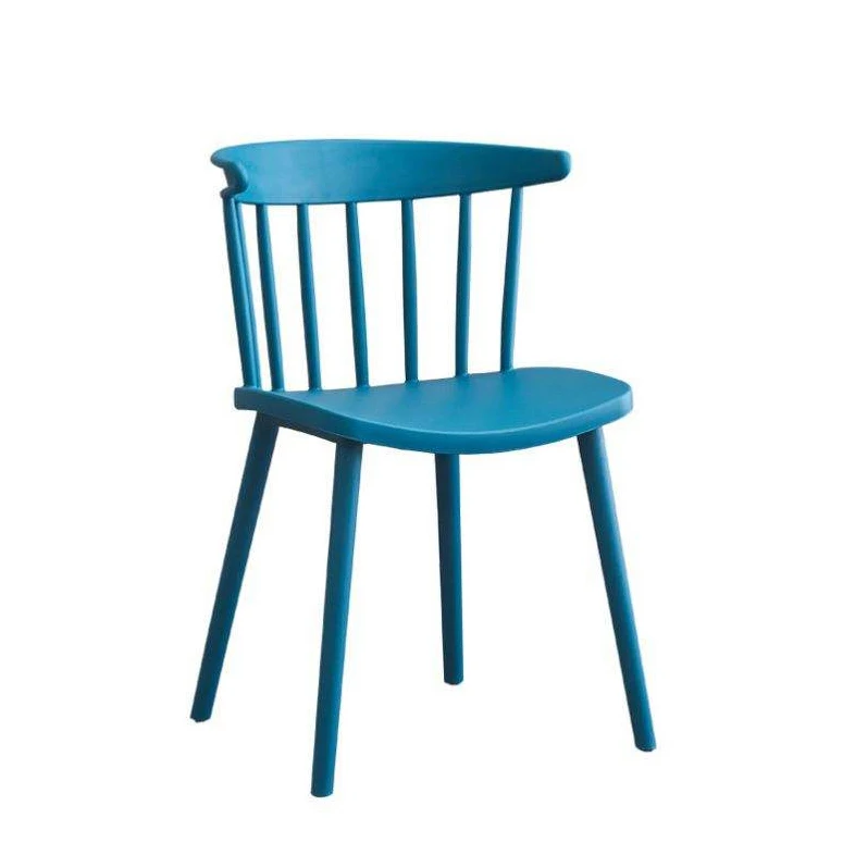 Cheap Price Wholesale Nordic Designer Restaurant Dinner Chair Comfortable PP Plastic Dining Chair