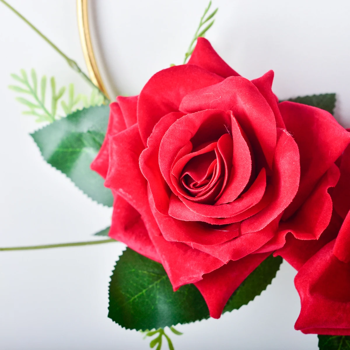 Europe Velveteen Geometry Wall Hanging New Plastic Flower Garlands Metal Wrought Iron Garland Wall Background Decoration