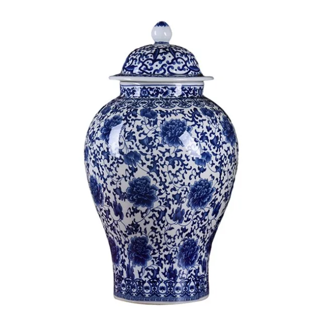 Classic ceramic vase decoration in glaze blue and white lotus large floral ginger  jar antique craft