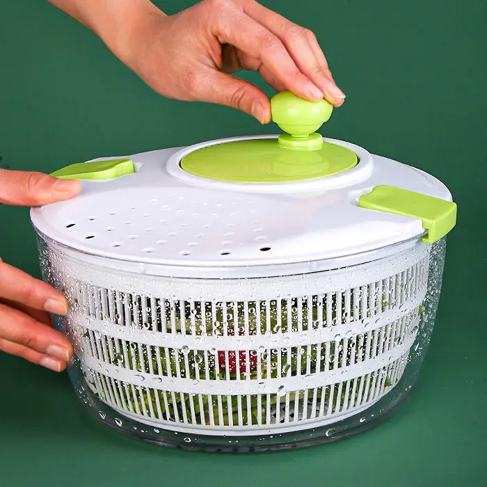 Multi-functional kitchen vegetable dehydrator Salad drain basket Gadget Fruit and vegetable hand dryer