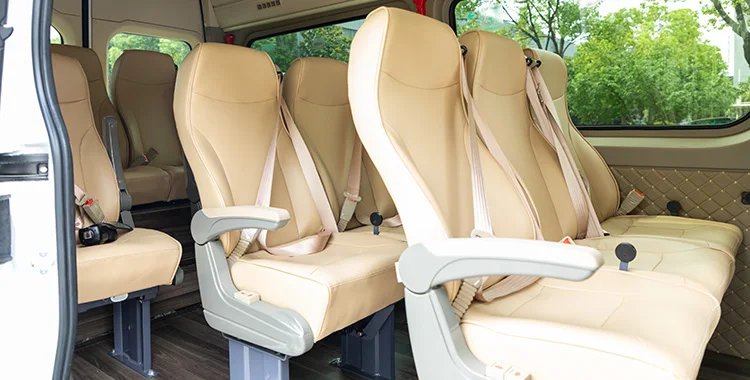 6m electric passenger mini bus 300km driving range small coach bus 13-15 seats standard roof new energy passenger van