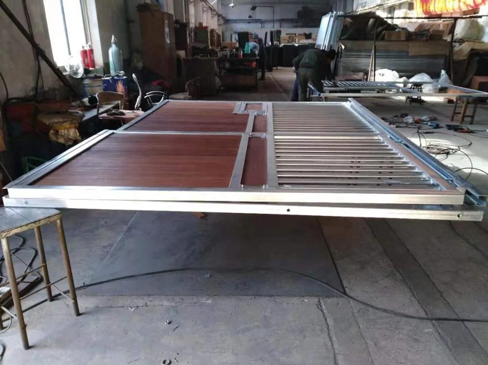 high quality horse stable with sliding door